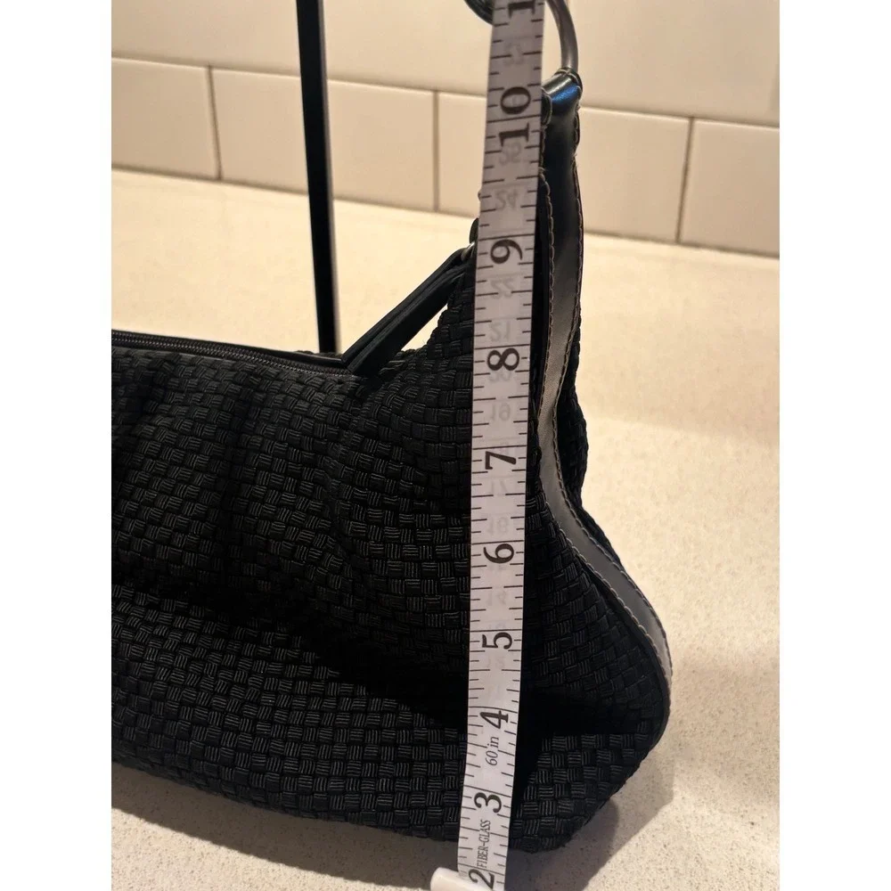 The Sak sak black